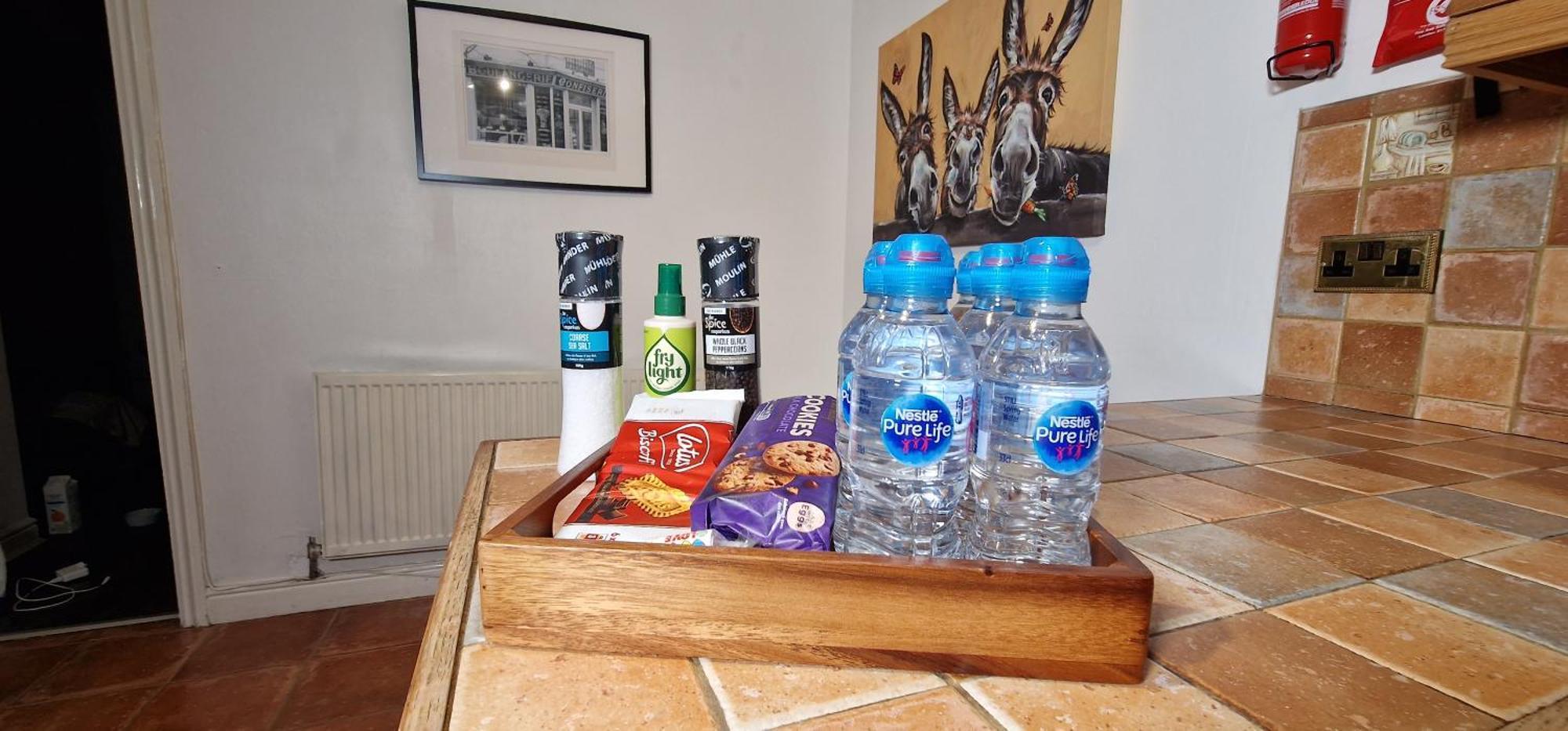 Marston Green Spacious & Comfy Home- Very Close To Nec Birmingham ,Hs2 & Airport- Perfect For Contractors & Groups- Free Parking & Fast Wifi מראה חיצוני תמונה